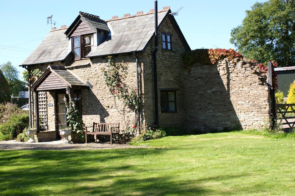 レオミンスター Hills Farm Bed & Breakfast 部屋 写真