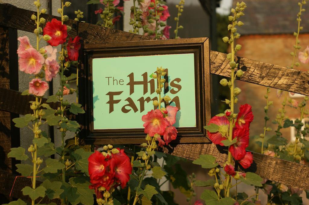 レオミンスター Hills Farm Bed & Breakfast エクステリア 写真